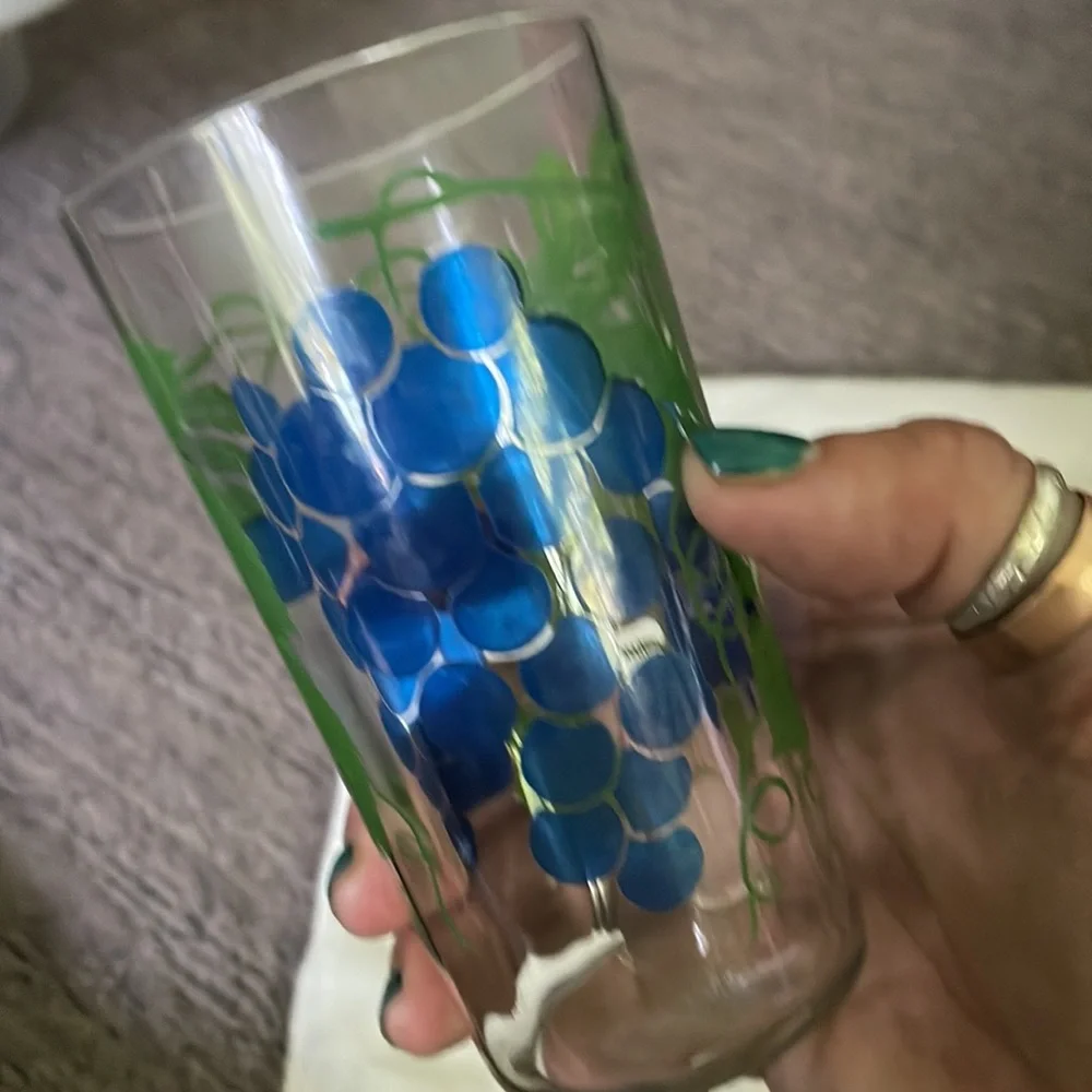 Vintage 8oz fruit glasses‎